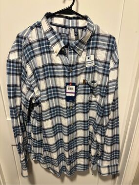 Izod Men’s Blue & White Plaid Button-Down Shirt